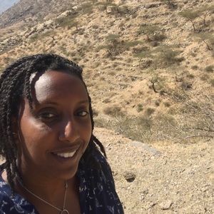 Meet your Posher, Lwam